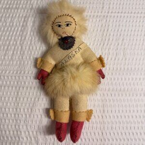 Vntg Native ALASKAN Indian Doll Folk Art Fur & Suede Leather Beaded Handmade